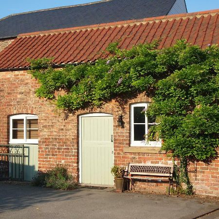 The Stables At Owlett Hall Crowle  Exterior foto